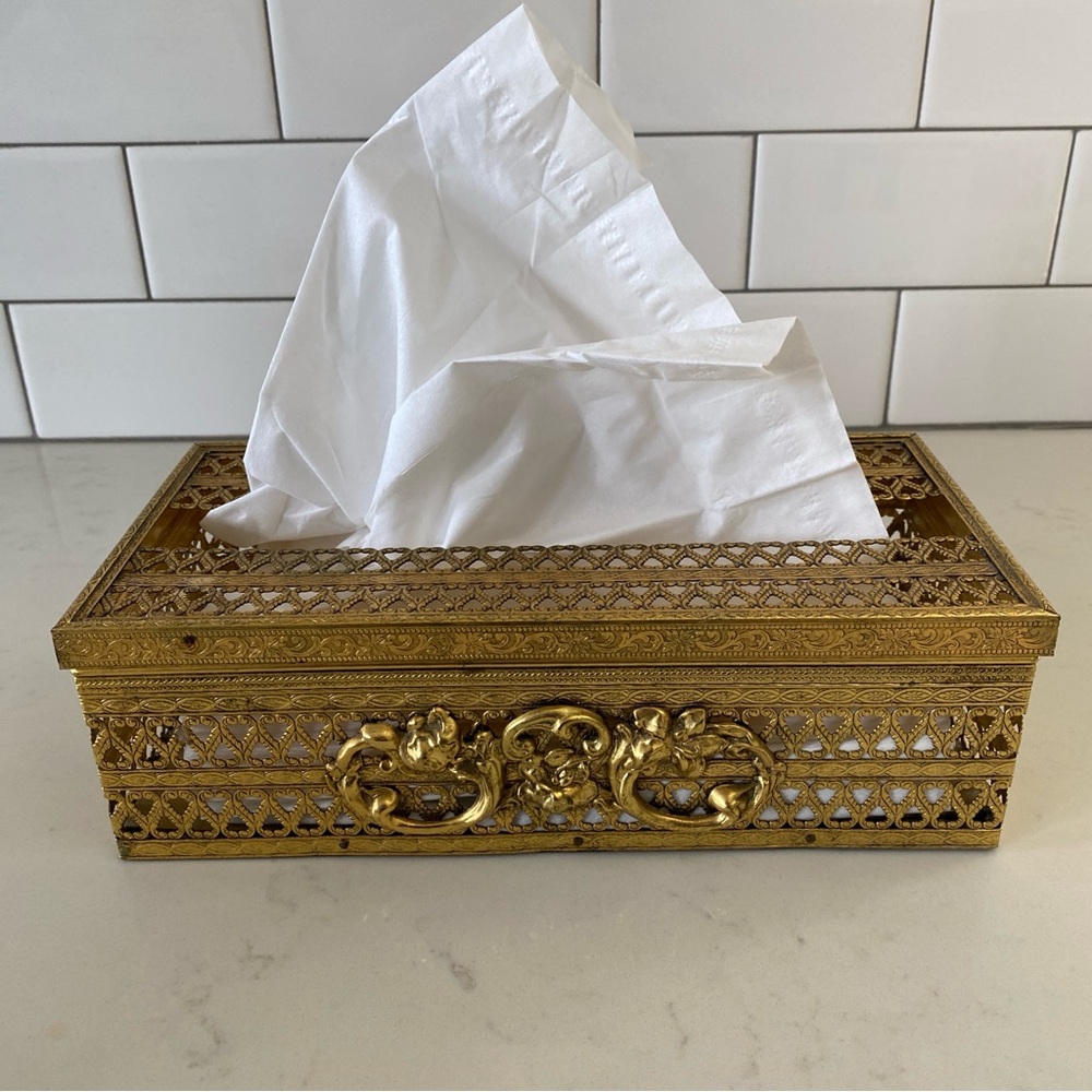 Elegant Gold Tissue Box Holder